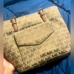 Michael Kors Jet Set Leather Tote Brown And Beige!.